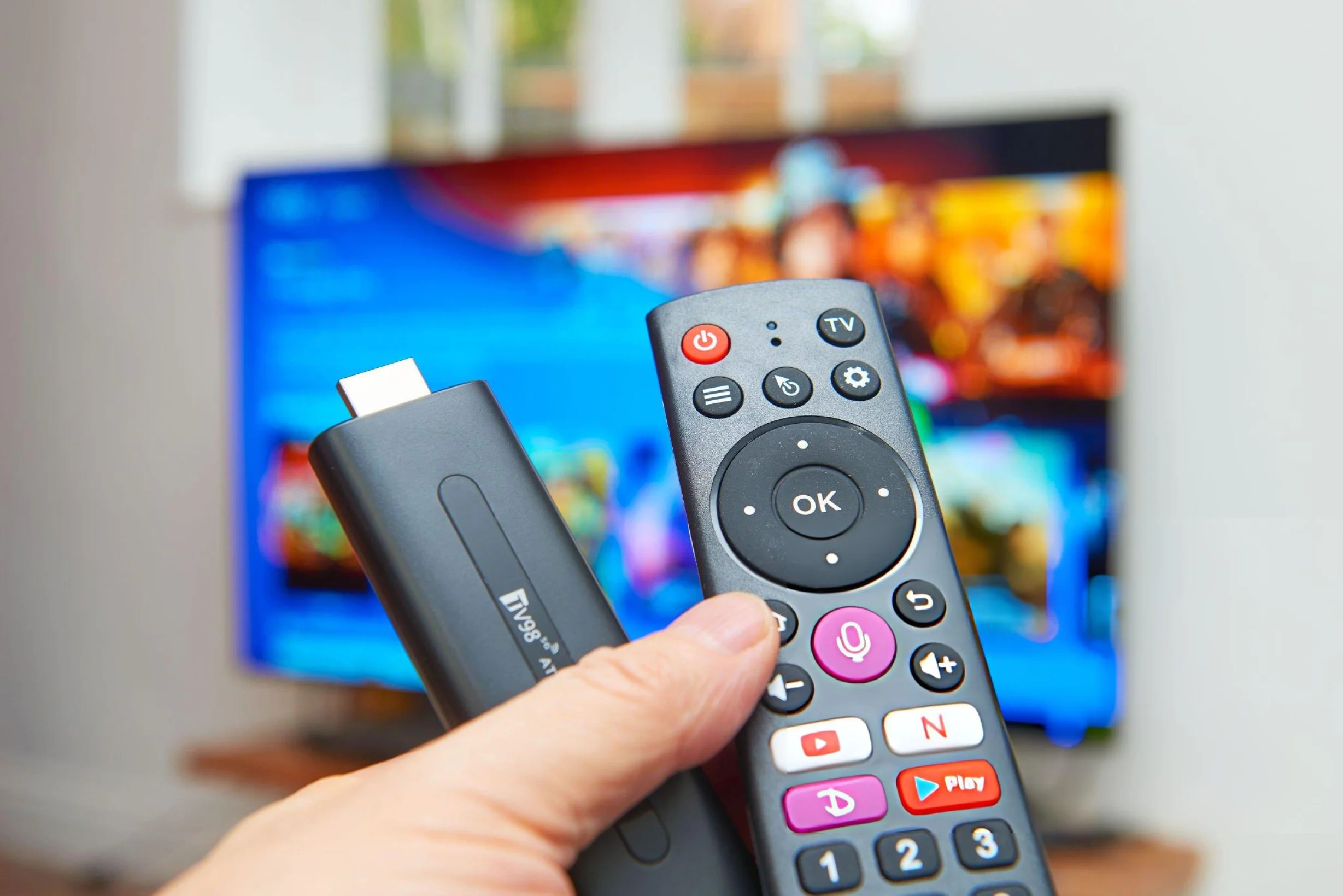 Installation abonnement IPTV sur Amazon Firestick dans un salon français en 2026